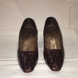 Saks Fifth Ave Pacelle Exclusive Shoes